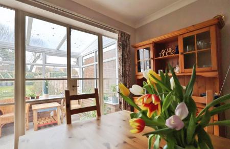 3 bedroom Semi-detached house for sale in Wellingham Avenue, Hitchin