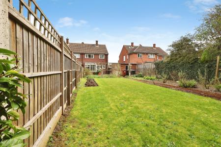 3 bedroom Semi-detached house for sale in Wellingham Avenue, Hitchin