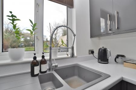 3 bedroom Semi-detached house for sale in Cambridge Road, Hitchin