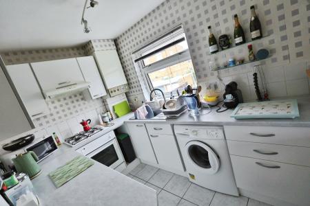 1 bedroom Flat for sale in Yarmouth Road, Stevenage