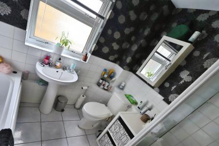 1 bedroom Flat for sale in Yarmouth Road, Stevenage