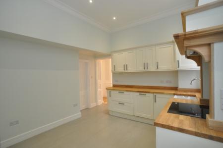 2 bedroom Flat to let in 21 High Street, Baldock, SG7