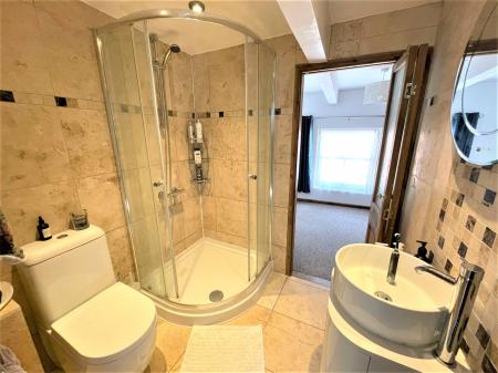 2 bedroom Terraced House to let in Pond Lane, Baldock, SG7