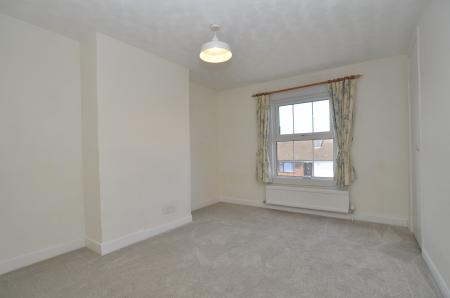 2 bedroom Cottage to let in High Street, Meppershall, SG17