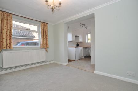 2 bedroom Cottage to let in High Street, Meppershall, SG17
