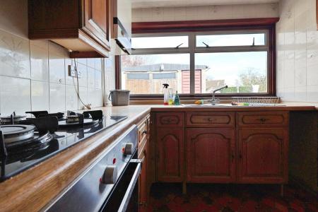 4 bedroom Semi-detached house for sale in Briars Lane, Hatfield