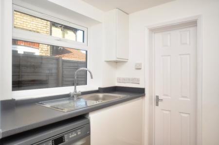 3 bedroom Terraced House to let in Grove Road, Hitchin, SG5