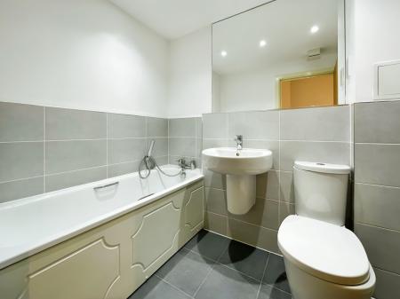 2 bedroom Flat to let in Coopers Yard, Hitchin, SG5