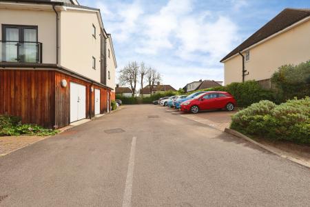 1 bedroom Flat for sale in The Foundry, Cooks Way, Hitchin