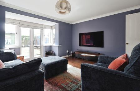 4 bedroom Detached house for sale in Webb Close, Letchworth