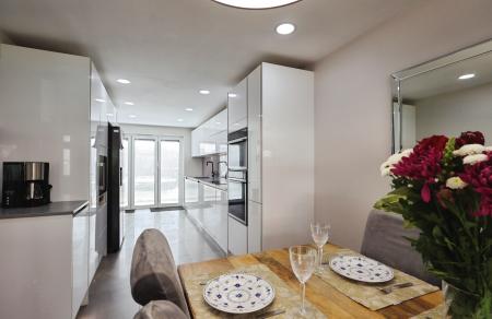 4 bedroom Detached house for sale in Webb Close, Letchworth