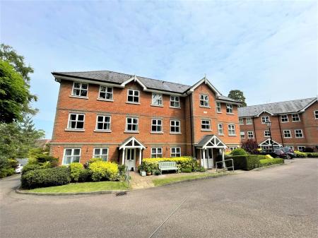 Harrison Close, Hitchin, SG4