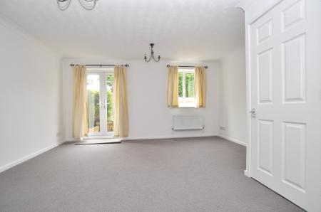 3 bedroom Semi-detached house to let in Keller Close, Stevenage, SG2