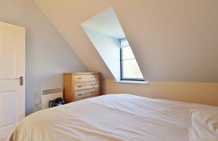 1 bedroom Flat for sale in Watersmeet, Hitchin