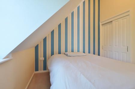 1 bedroom Flat for sale in Watersmeet, Hitchin