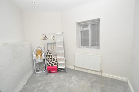 2 bedroom Flat to let in Paynes Park, Hitchin, SG5