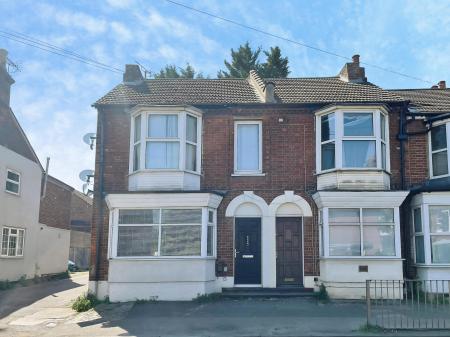 Nightingale Road, Hitchin, SG5