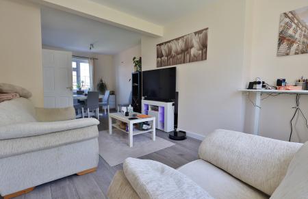 3 bedroom Terraced House for sale in Hall Mead, Letchworth