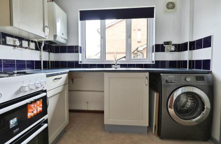 3 bedroom Semi-detached house for sale in Rye Gardens, Baldock