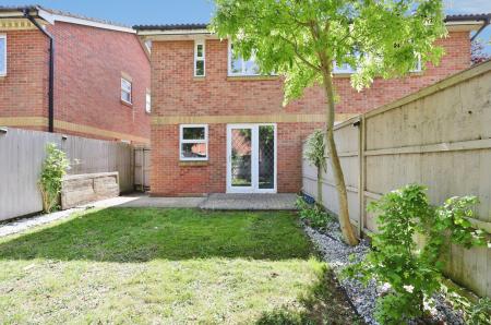 3 bedroom Semi-detached house for sale in Rye Gardens, Baldock