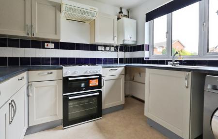 3 bedroom Semi-detached house for sale in Rye Gardens, Baldock
