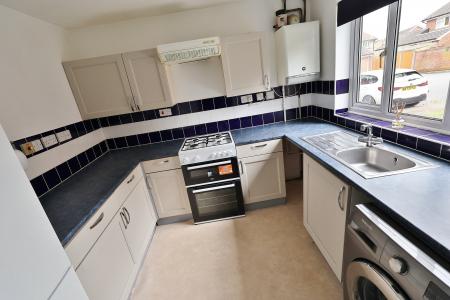 3 bedroom Semi-detached house for sale in Rye Gardens, Baldock