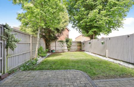 3 bedroom Semi-detached house for sale in Rye Gardens, Baldock
