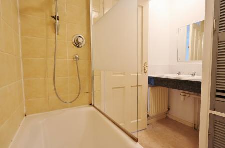 3 bedroom Semi-detached house for sale in Rye Gardens, Baldock