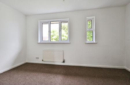 3 bedroom Semi-detached house for sale in Rye Gardens, Baldock