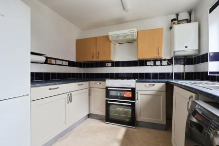 3 bedroom Semi-detached house for sale in Rye Gardens, Baldock