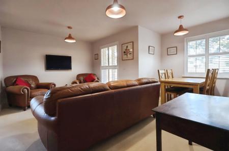 2 bedroom Flat for sale in Caldicott Court, Hitchin