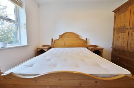 2 bedroom Flat for sale in Caldicott Court, Hitchin