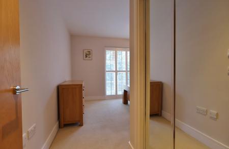 2 bedroom Flat for sale in Caldicott Court, Hitchin