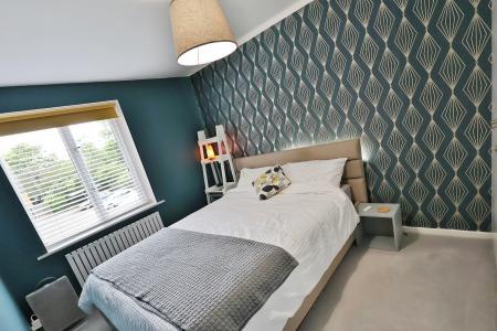 2 bedroom Flat for sale in Redoubt Close, Hitchin