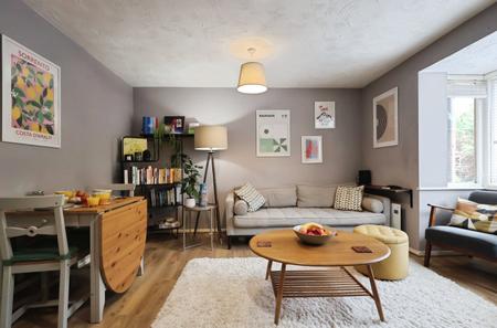 2 bedroom Flat for sale in Redoubt Close, Hitchin