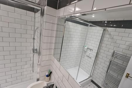 2 bedroom Flat for sale in Redoubt Close, Hitchin