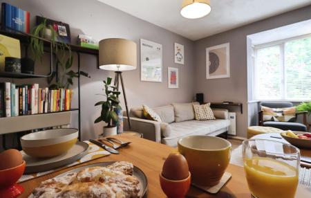 2 bedroom Flat for sale in Redoubt Close, Hitchin