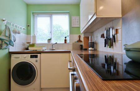 2 bedroom Flat for sale in Redoubt Close, Hitchin