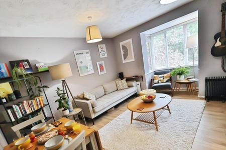 2 bedroom Flat for sale in Redoubt Close, Hitchin
