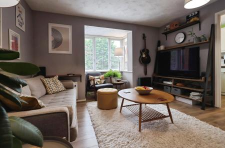 2 bedroom Flat for sale in Redoubt Close, Hitchin
