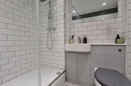 2 bedroom Flat for sale in Redoubt Close, Hitchin