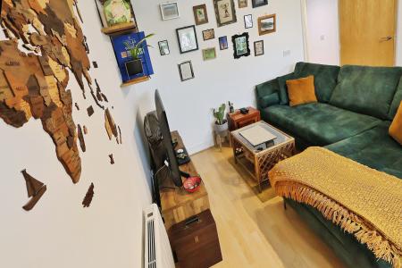 2 bedroom Flat for sale in Peppermint Road, Hitchin