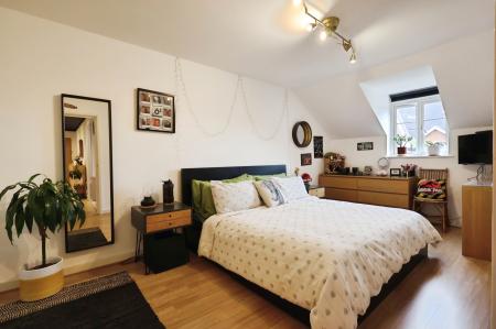 2 bedroom Flat for sale in Peppermint Road, Hitchin