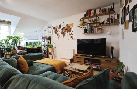 2 bedroom Flat for sale in Peppermint Road, Hitchin