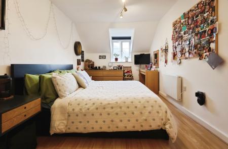 2 bedroom Flat for sale in Peppermint Road, Hitchin