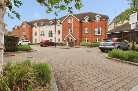 Peppermint Road, Hitchin