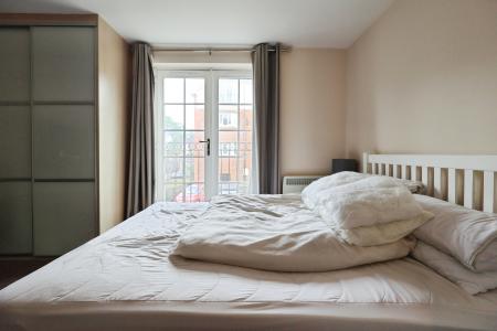 2 bedroom Flat for sale in Peppermint Road, Hitchin