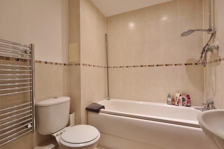 2 bedroom Flat for sale in Peppermint Road, Hitchin