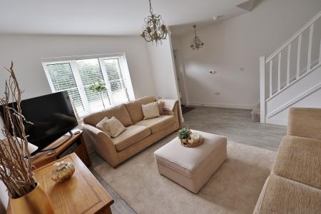 2 bedroom Semi-detached house for sale in Orchard Place, Codicote