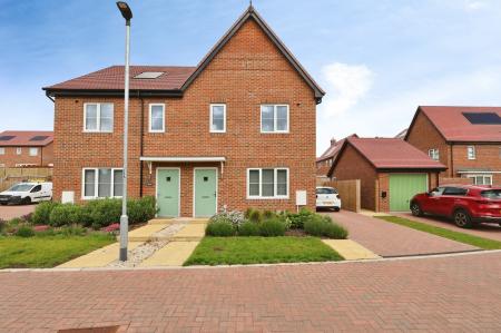 2 bedroom Semi-detached house for sale in Orchard Place, Codicote
